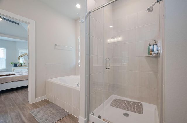 8619 Jetty Glen Drive, Cypress, TX 77433