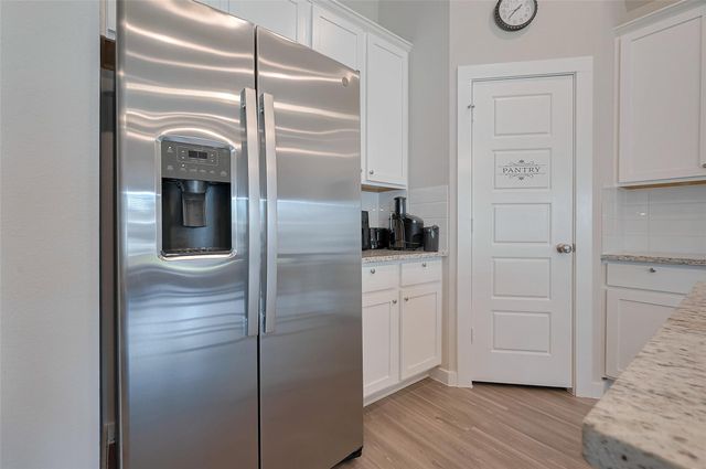 8619 Jetty Glen Drive, Cypress, TX 77433