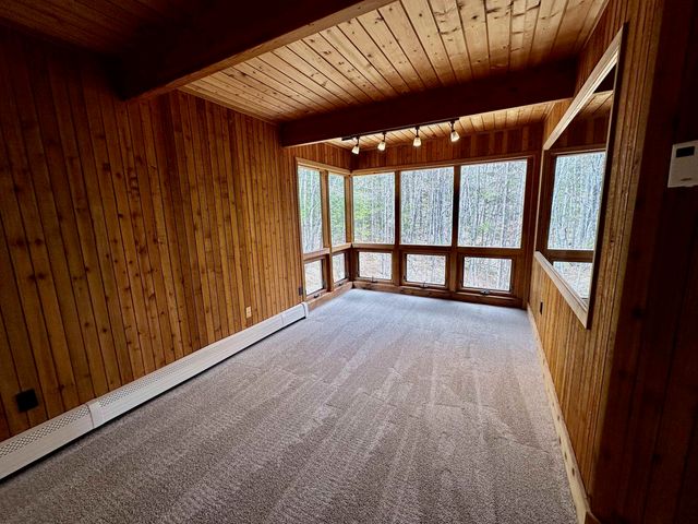 20 Crest Lane, Madison, NH 03849