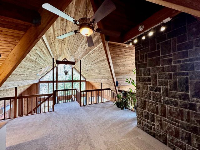 20 Crest Lane, Madison, NH 03849