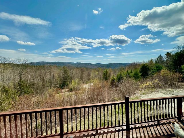 20 Crest Lane, Madison, NH 03849