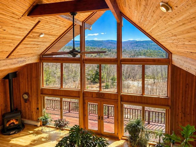 20 Crest Lane, Madison, NH 03849