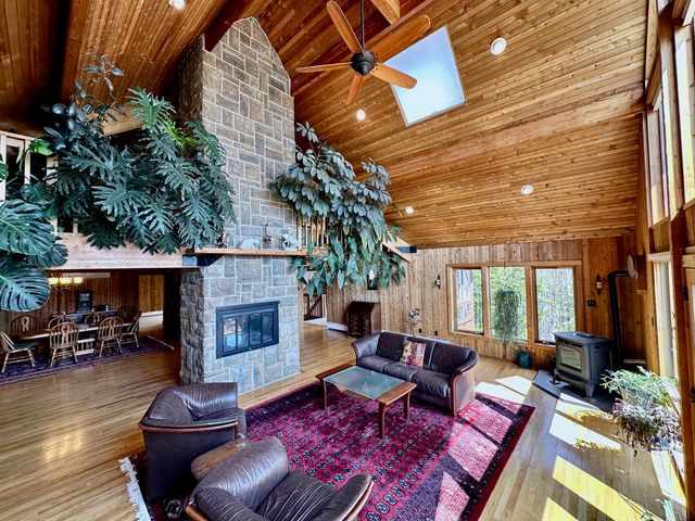 20 Crest Lane, Madison, NH 03849