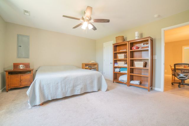 1030 Bryant Rd, Ashland City, TN 37015