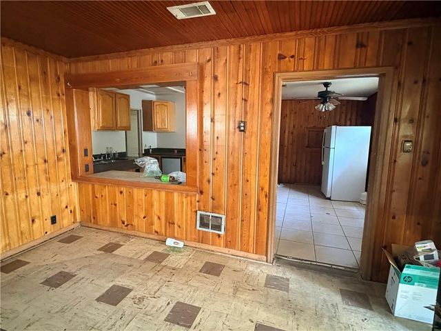 2075 Foster Lane, Mobile, AL 36605
