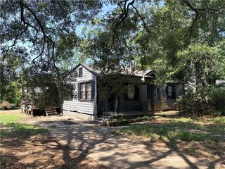 2075 Foster Lane, Mobile, AL 36605