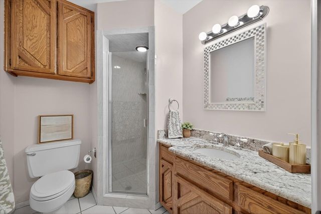 5112 Misty Wood Drive, Arlington, TX 76017