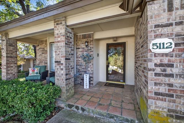 5112 Misty Wood Drive, Arlington, TX 76017