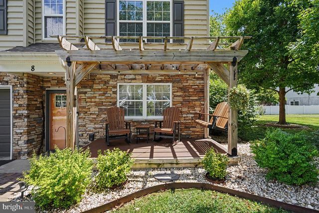 8 ELK LN, Elkton, MD 21921