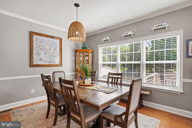 8 ELK LN, Elkton, MD 21921