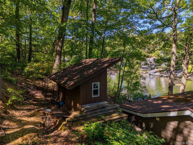 1616 Route 292 Cottage 12, Holmes, NY 12531