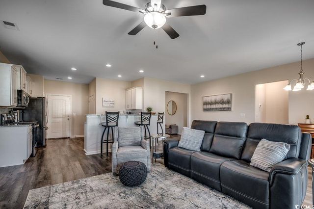 4101 Rockwood Dr., Conway, SC 29526