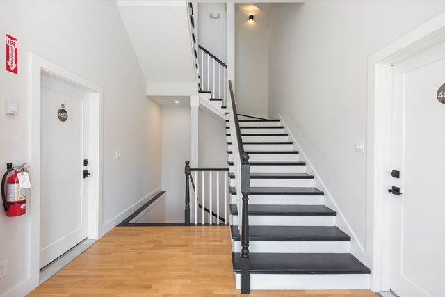 46 Union St 8, Weymouth, MA 02190