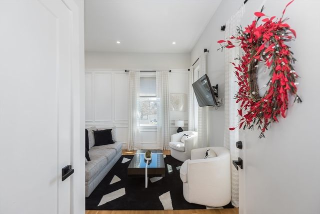 46 Union St 8, Weymouth, MA 02190