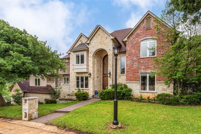 2639 Hemingway Court, Arlington, TX 76006