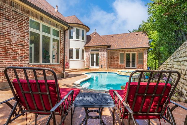 2639 Hemingway Court, Arlington, TX 76006