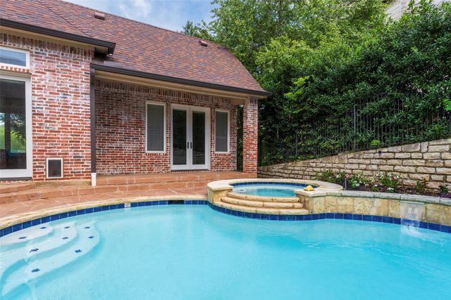 2639 Hemingway Court, Arlington, TX 76006