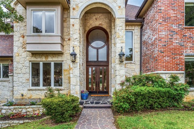 2639 Hemingway Court, Arlington, TX 76006