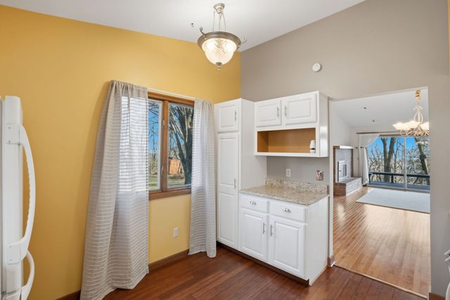 4828 6th Avenue Drive, Moline, IL 61265