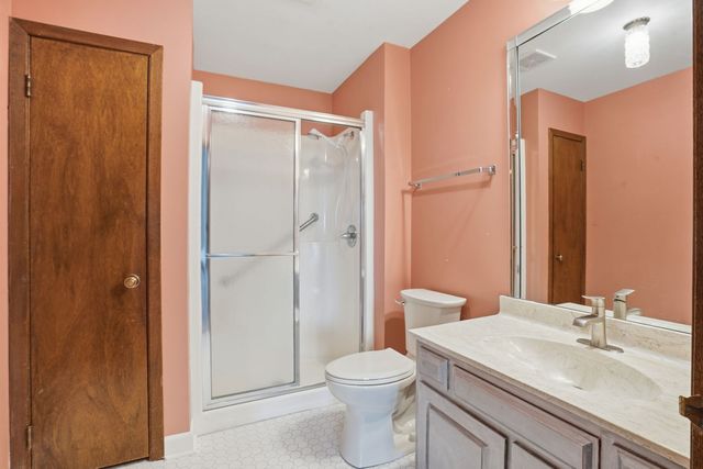 4828 6th Avenue Drive, Moline, IL 61265