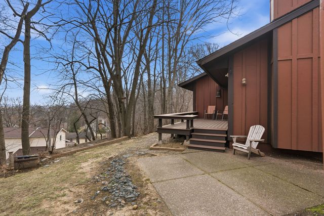 4828 6th Avenue Drive, Moline, IL 61265