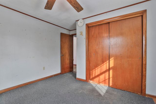 12 Hemlock Street, Hudson, NH 03051