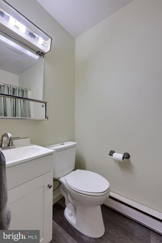 460 GREENVILLE RD, Denver, PA 17517