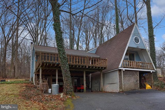 460 GREENVILLE RD, Denver, PA 17517