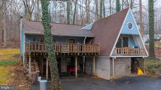 460 GREENVILLE RD, Denver, PA 17517