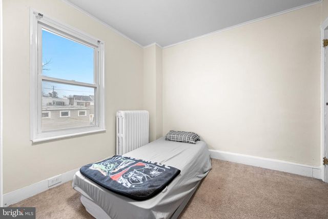 1009 QUEEN ST, Pottstown, PA 19464