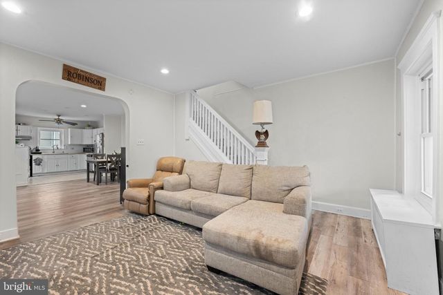 1009 QUEEN ST, Pottstown, PA 19464