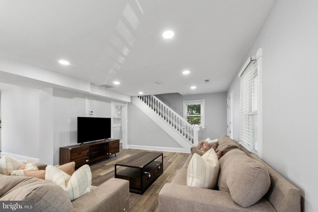 704 OLD BALTIMORE RD, Westminster, MD 21157
