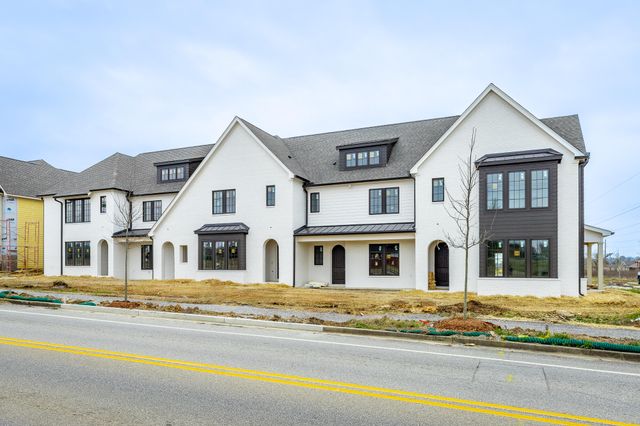 1895 Dawson Circle 1858, Chattanooga, TN 37421
