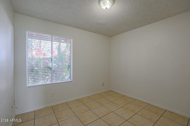 3020 N 87TH Avenue, Phoenix, AZ 85037