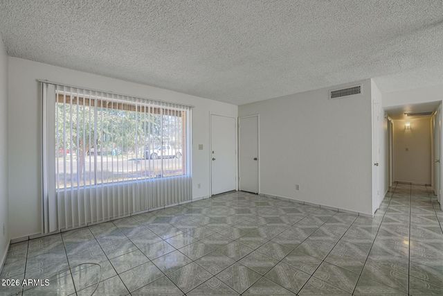3020 N 87TH Avenue, Phoenix, AZ 85037