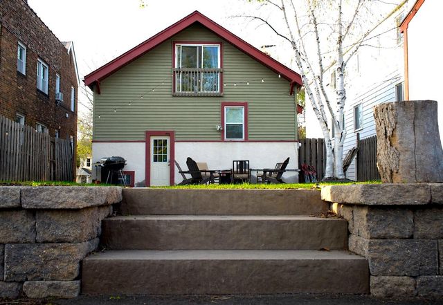 1896 Grand Avenue, Saint Paul, MN 55105