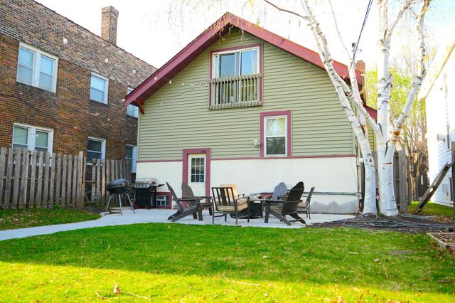 1896 Grand Avenue, Saint Paul, MN 55105