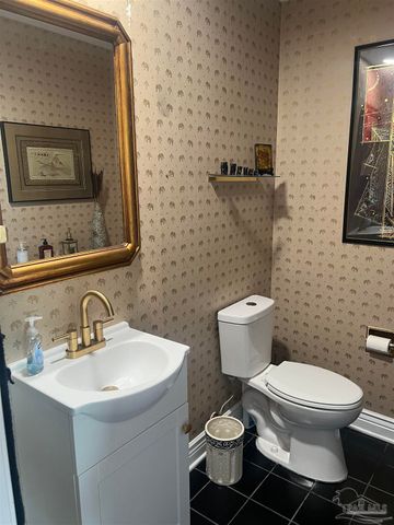 161 Le Port Dr, Pensacola Beach, FL 32561