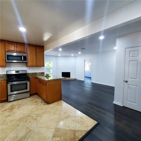 7121 Jumilla, Winnetka, CA 91306