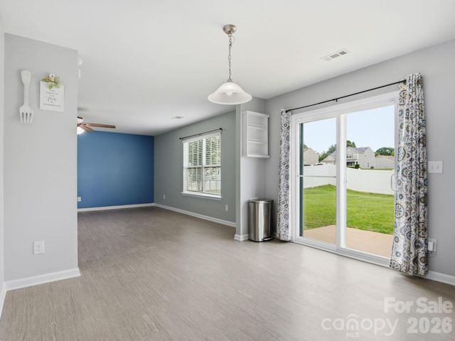 115 Harvest Pointe Drive, Statesville, NC 28677