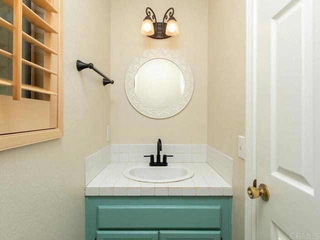 1718 Tecalote Drive 14, Fallbrook, CA 92028