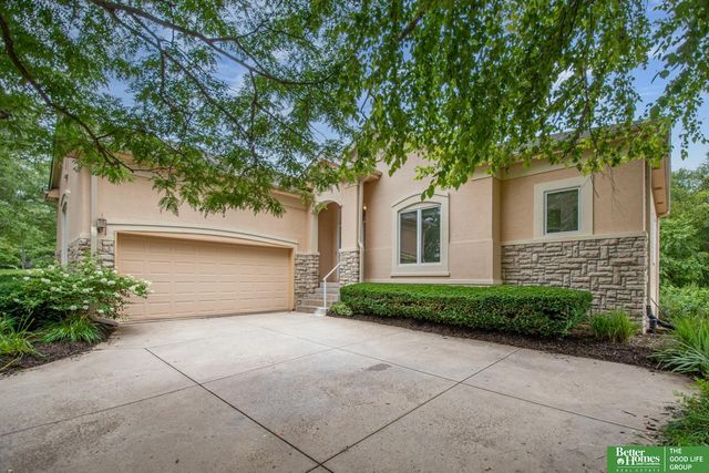 11426 Iowa Circle, Omaha, NE 68142