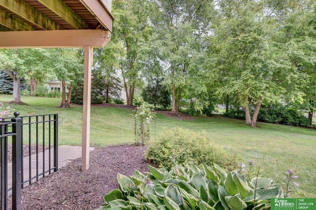 11426 Iowa Circle, Omaha, NE 68142