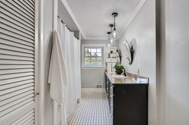 308 Beechwood Drive, Spartanburg, SC 29307