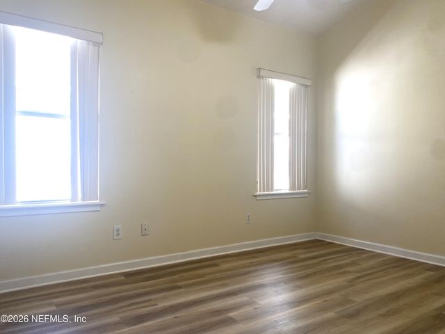 120 SEMINOLE Road, Atlantic Beach, FL 32233