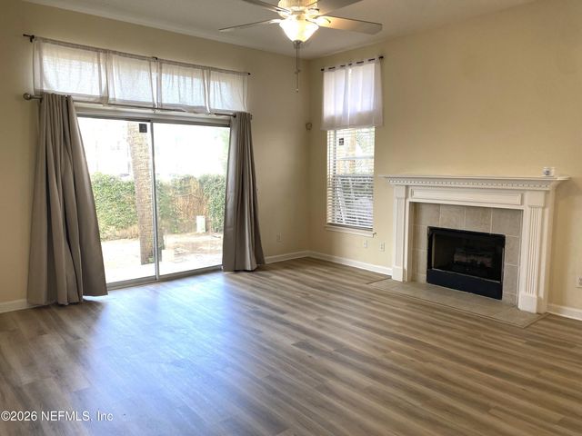 120 SEMINOLE Road, Atlantic Beach, FL 32233