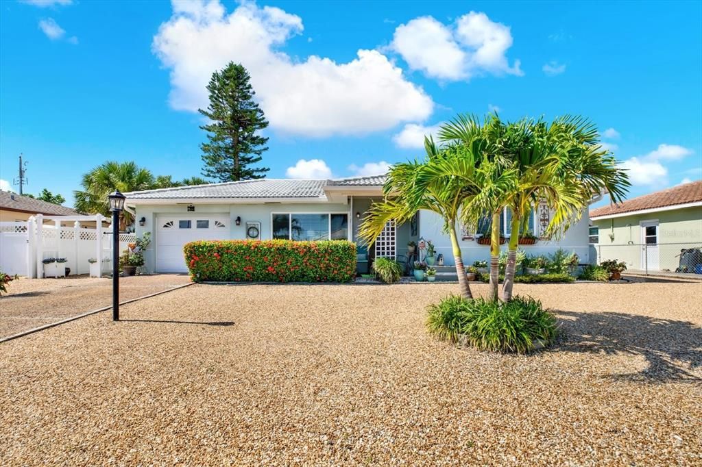 204 45TH AVENUE, St Pete Beach, FL 33706