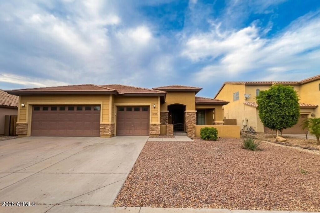 5336 W HASAN Drive, Laveen, AZ 85339