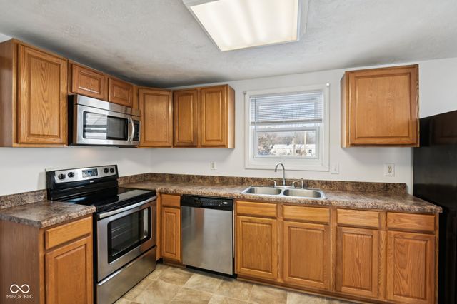 218 W Main Street, Westfield, IN 46074