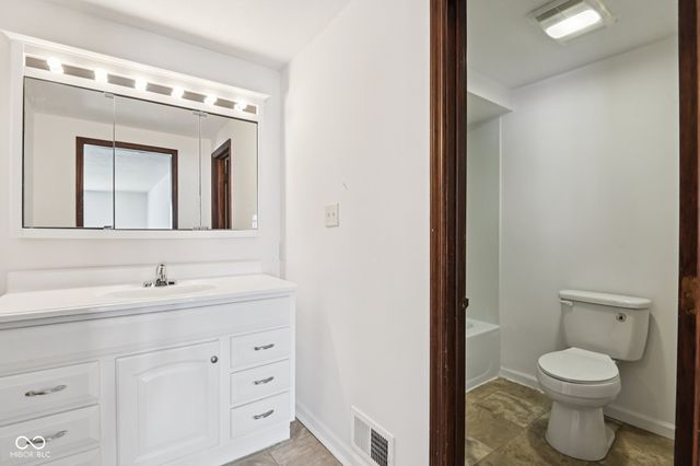 218 W Main Street, Westfield, IN 46074